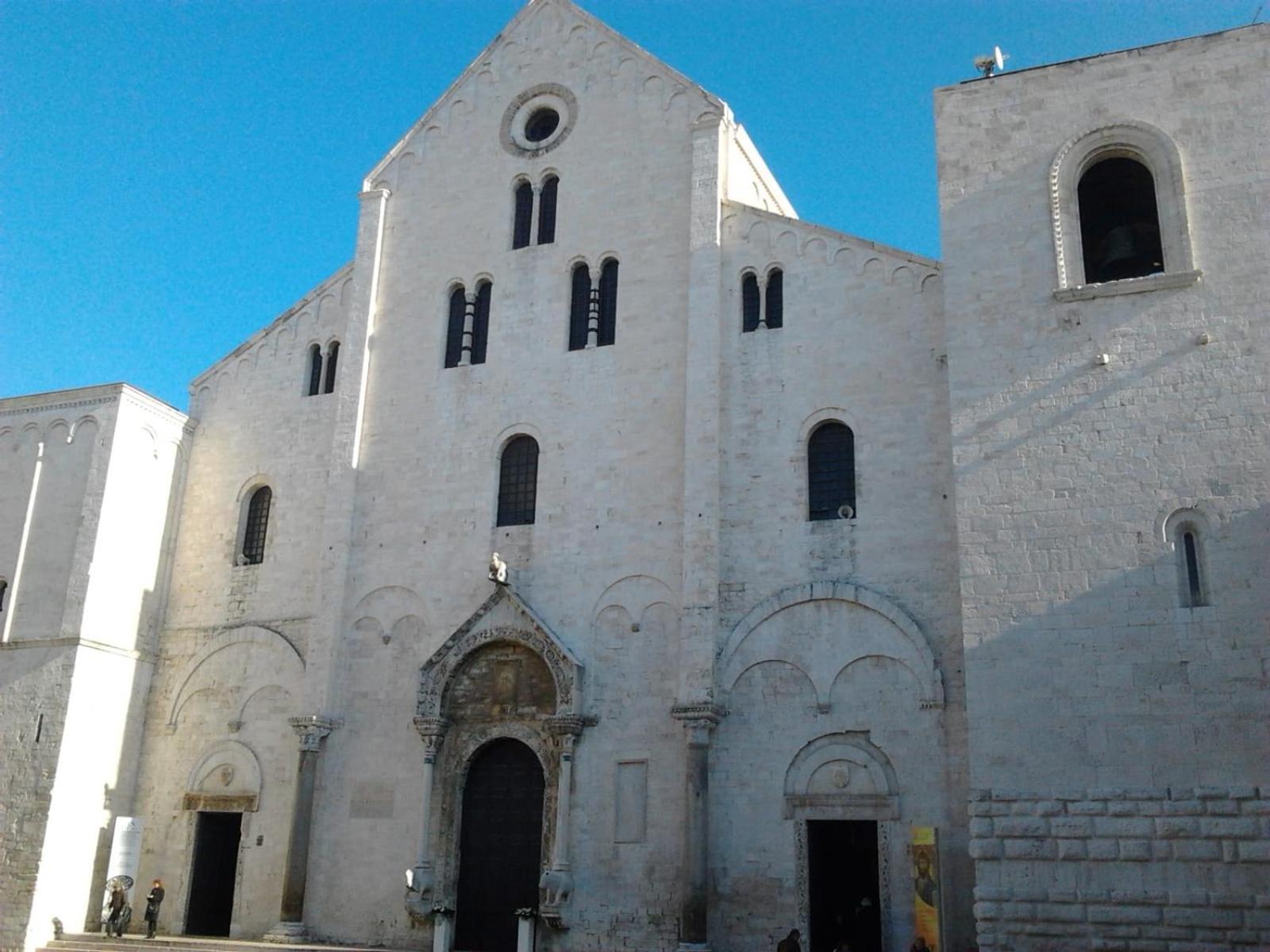 Locazione Turistica Madera Hotel Bari Luaran gambar